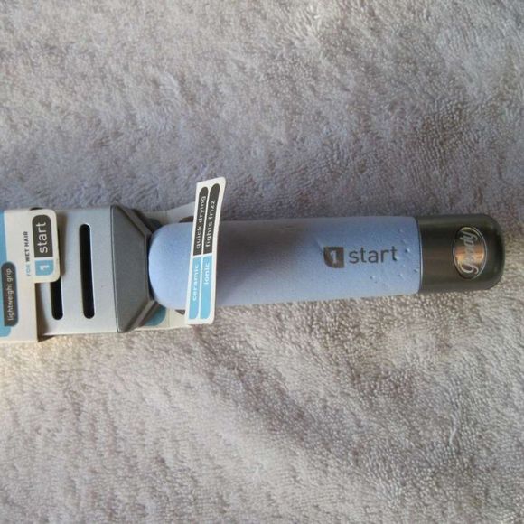 Goody Start Quick Blow Dry & Straighten Vented Ceramic Wet Hair Brush Foam Grip - Picture 3 of 11